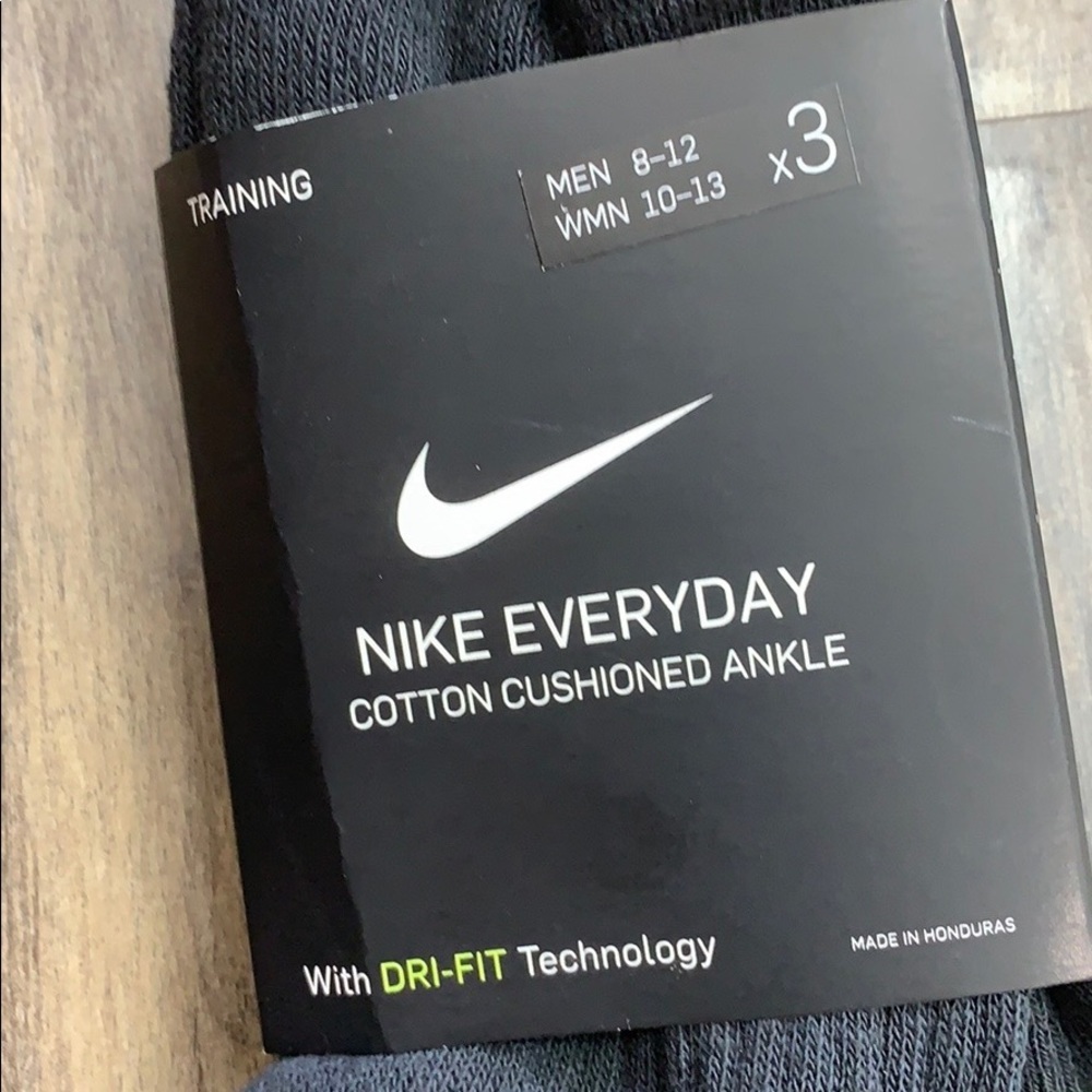 NIKE 3 pairs EVERYDAY COTTON CUSHIONED ANKLE TRAININ SOCKS - Picture 7 of 16
